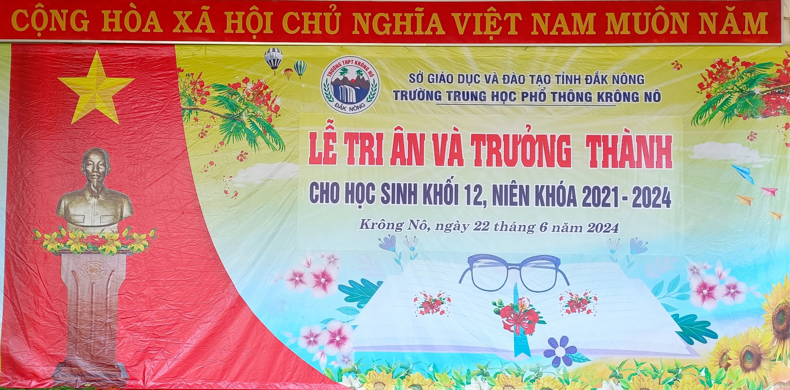 Video Lễ Tri ân và Trưởng thành Khối 12, năm học 2023 – 2024
