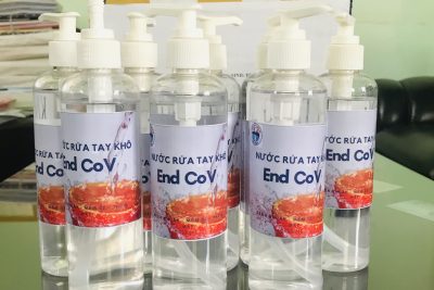 Món quà ý nghĩa trước ngày đón học sinh đi học trở lại: Nước rửa tay khô sát khuẩn – END COV